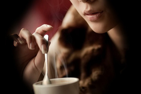 饮食新知:咖啡提神等于过度服药