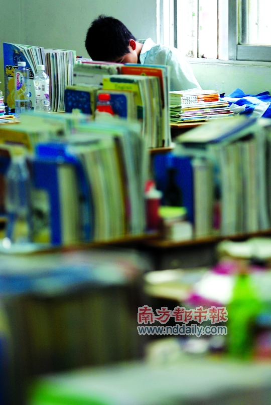 2011年惠州普通高中招3万人 中职招生3.7万人