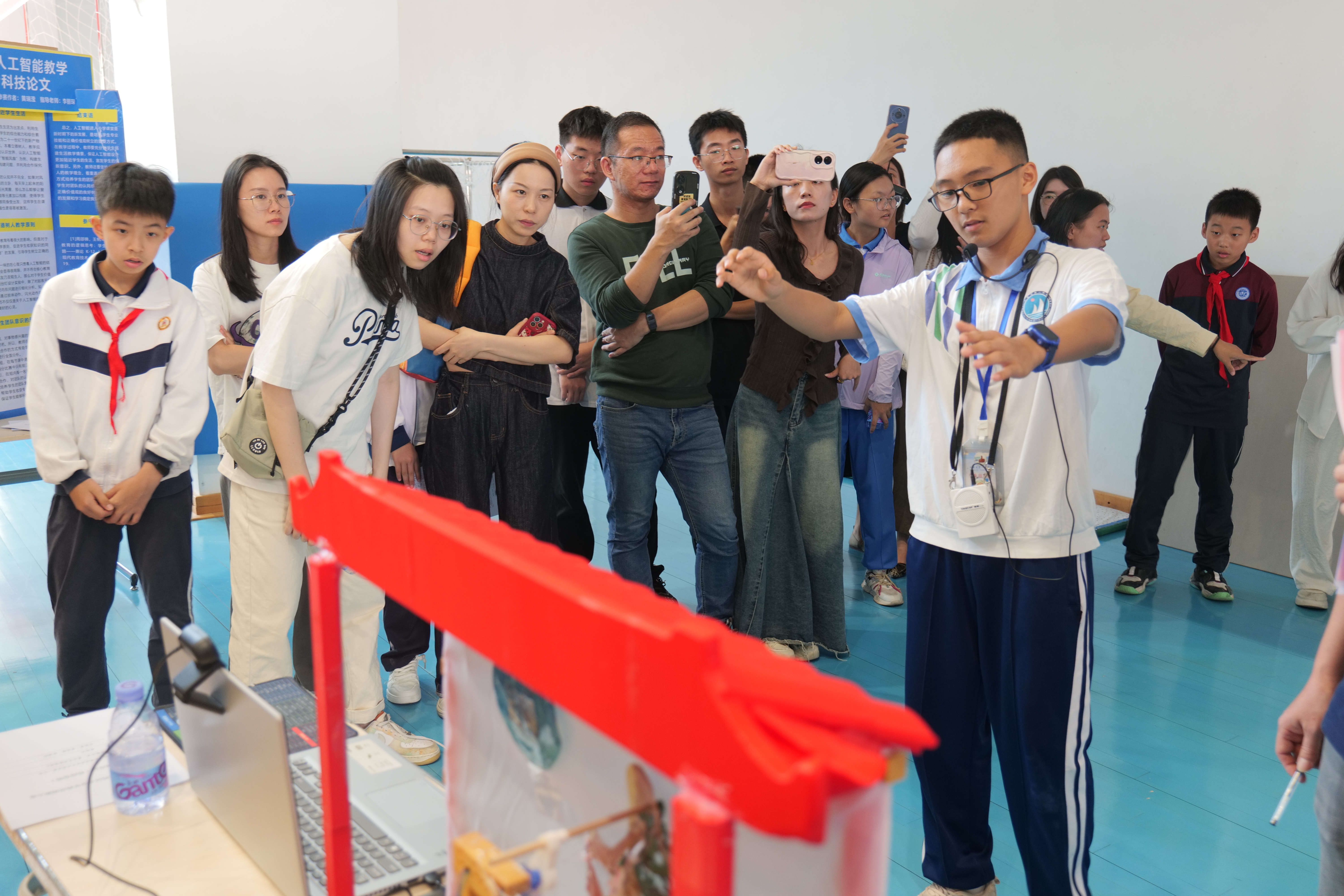 发区青少年科技创新大赛圆满收官马竞合作伙伴第18届大亚湾开