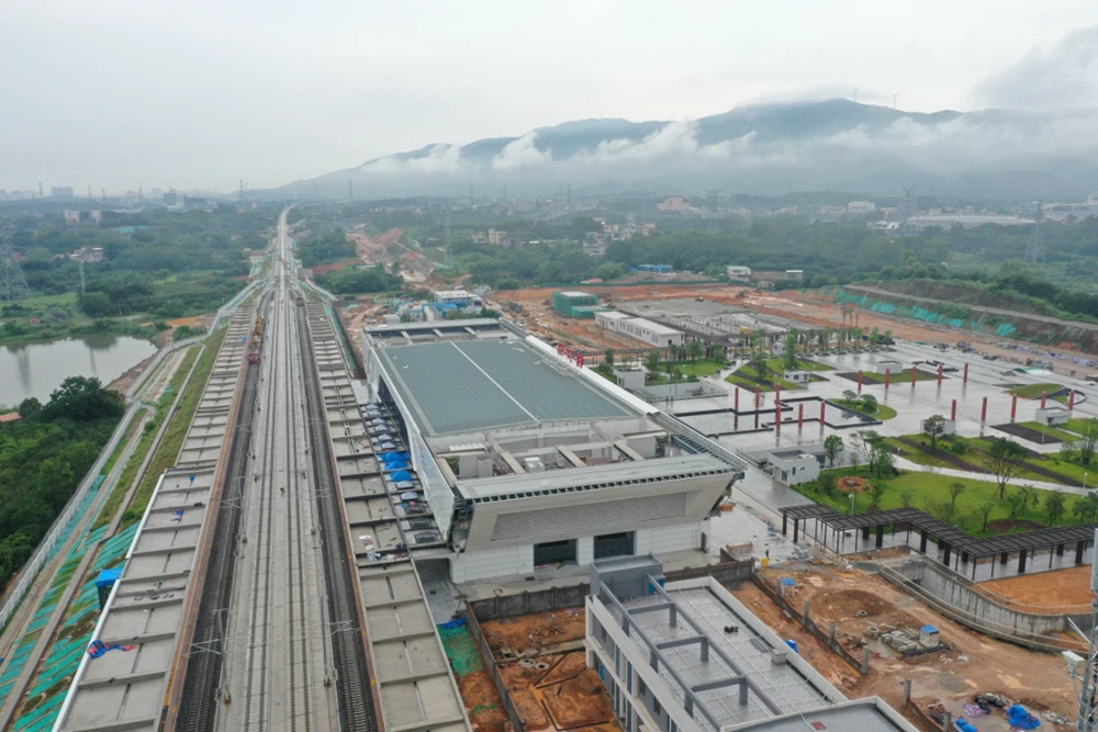 6月底完成 广汕铁路博罗两站房建设进入收尾阶段 