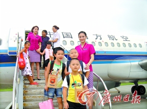 暑期深圳机场无伴乘机儿童持续增加 需尽早预